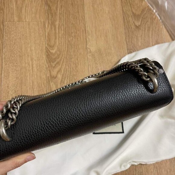 Gucci Dionysus Small Shoulder Bag - Picture 2 of 11